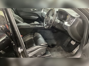 Used Volvo XC60 2020 for sale - 77038499: Photo