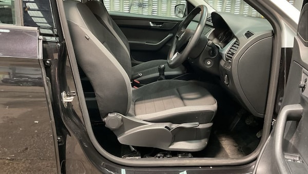 Used Skoda Fabia 2020 for sale - 76333492: Photo 2