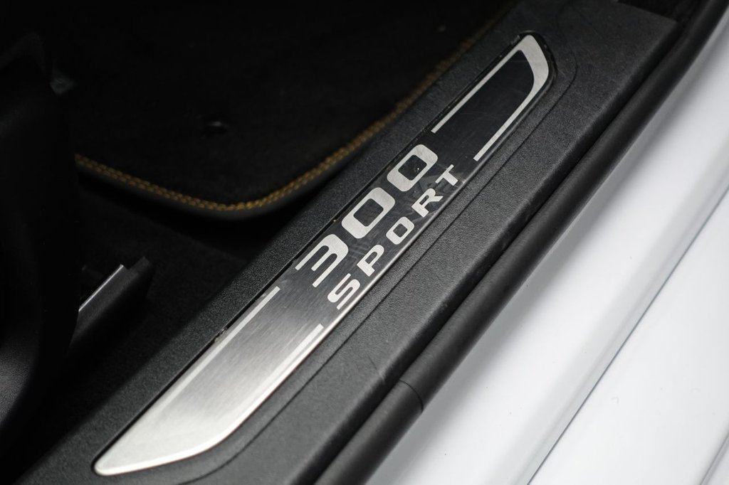 Used Jaguar XF 2018 for sale - 76430322: Photo 29