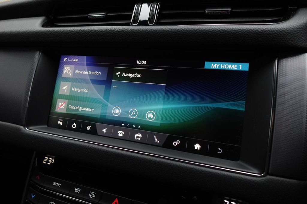 Used Jaguar XF 2018 for sale - 76430322: Photo 36