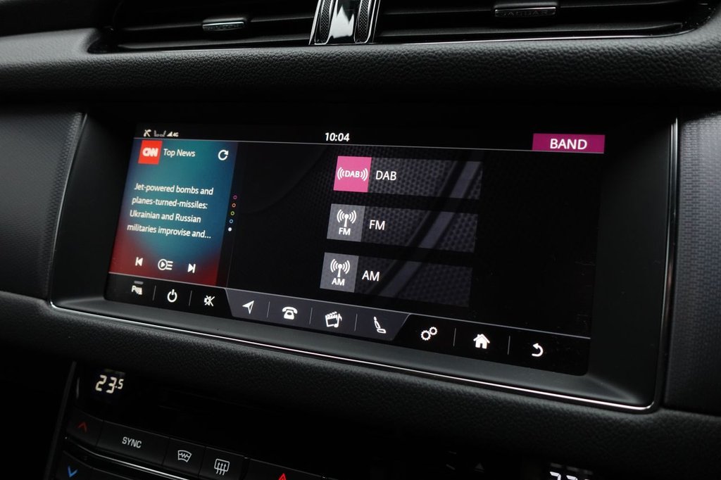 Used Jaguar XF 2018 for sale - 76430322: Photo 43