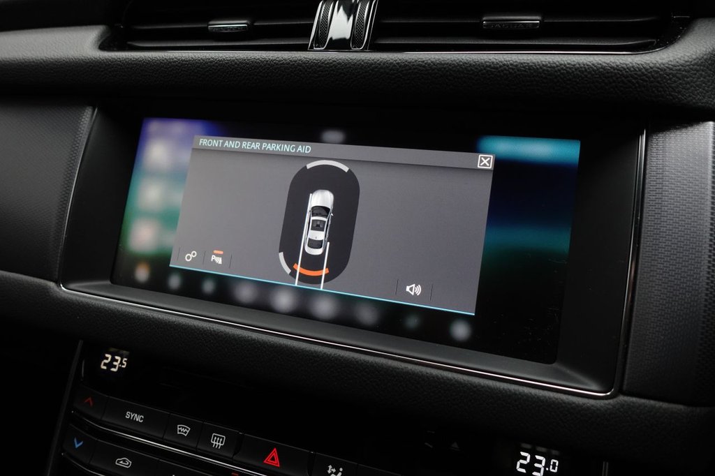 Used Jaguar XF 2018 for sale - 76430322: Photo 44