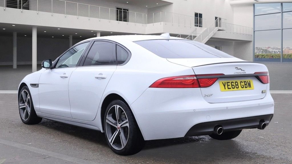 Used Jaguar XF 2018 for sale - 76430322: Photo 6