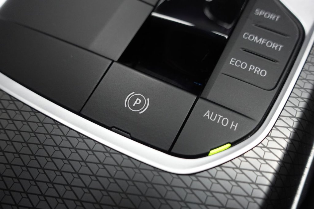 Used BMW i4 2022 for sale - 77188307: Photo 43