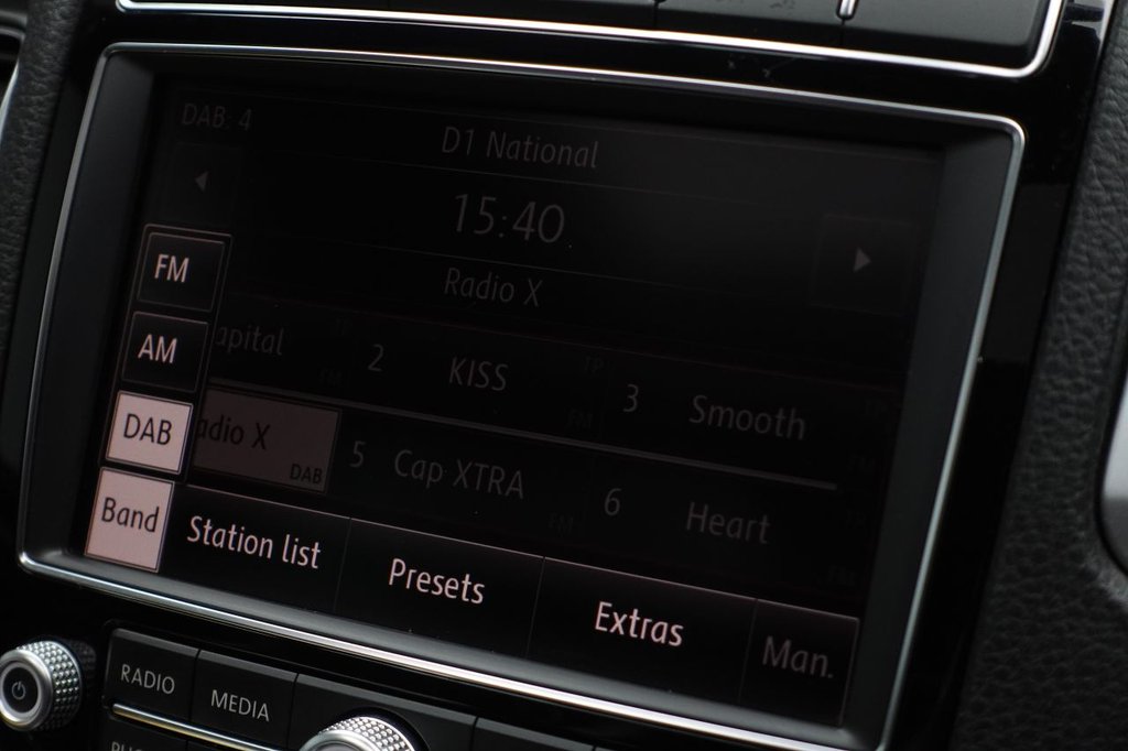 Used Volkswagen Touareg 2017 for sale - 75960659: Photo 33