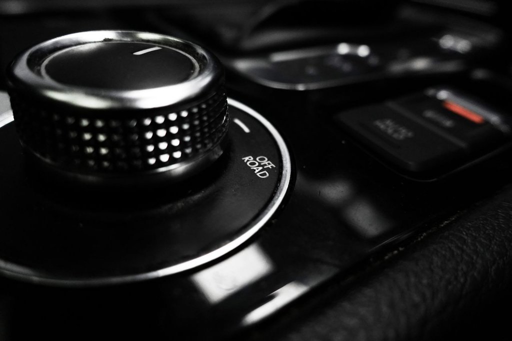 Used Volkswagen Touareg 2017 for sale - 75960659: Photo 45