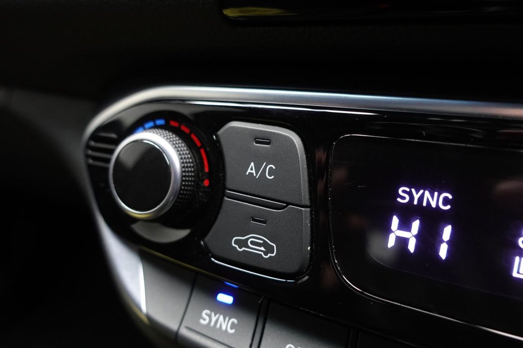 Used Hyundai i30 2021 for sale - 77720435: Photo 42