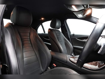 Used Mercedes-Benz E Class 2021 for sale - 76841427: Photo