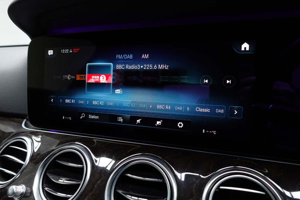 Used Mercedes-Benz E Class 2021 for sale - 76841427: Photo 30