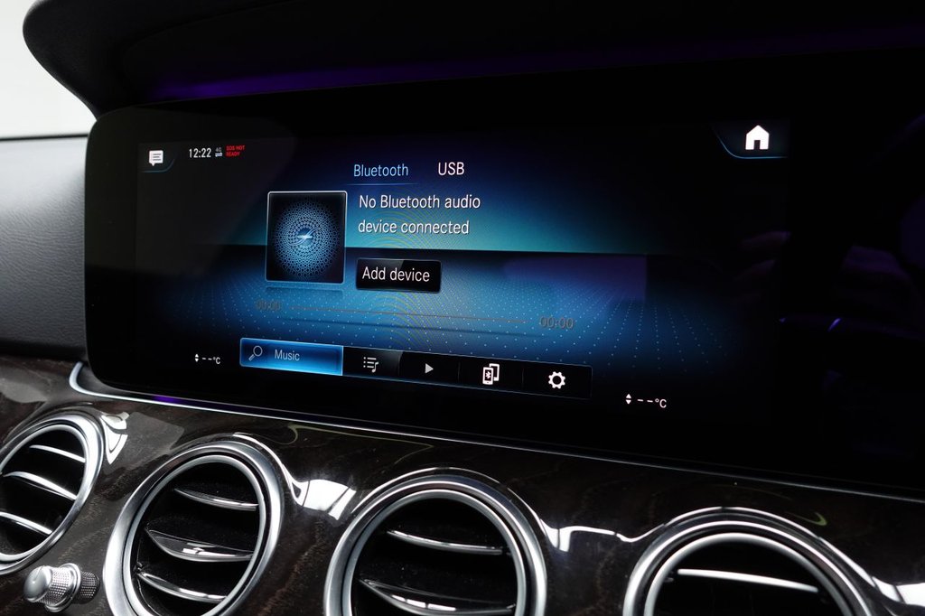 Used Mercedes-Benz E Class 2021 for sale - 76841427: Photo 32