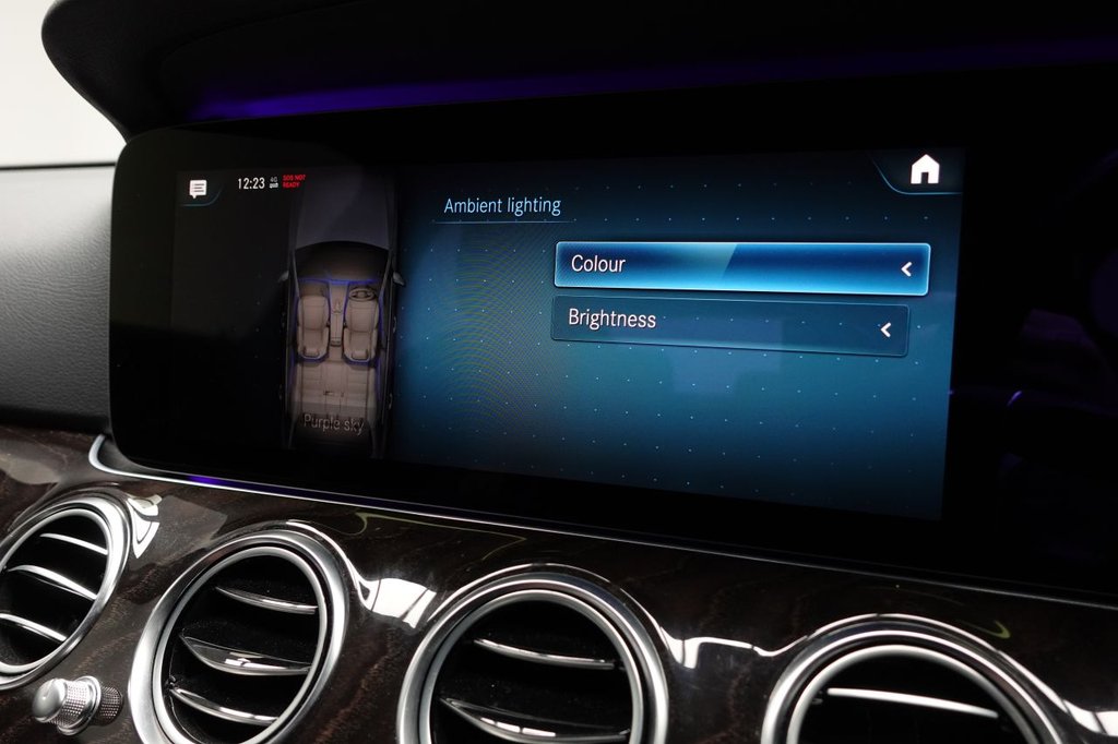 Used Mercedes-Benz E Class 2021 for sale - 76841427: Photo 35