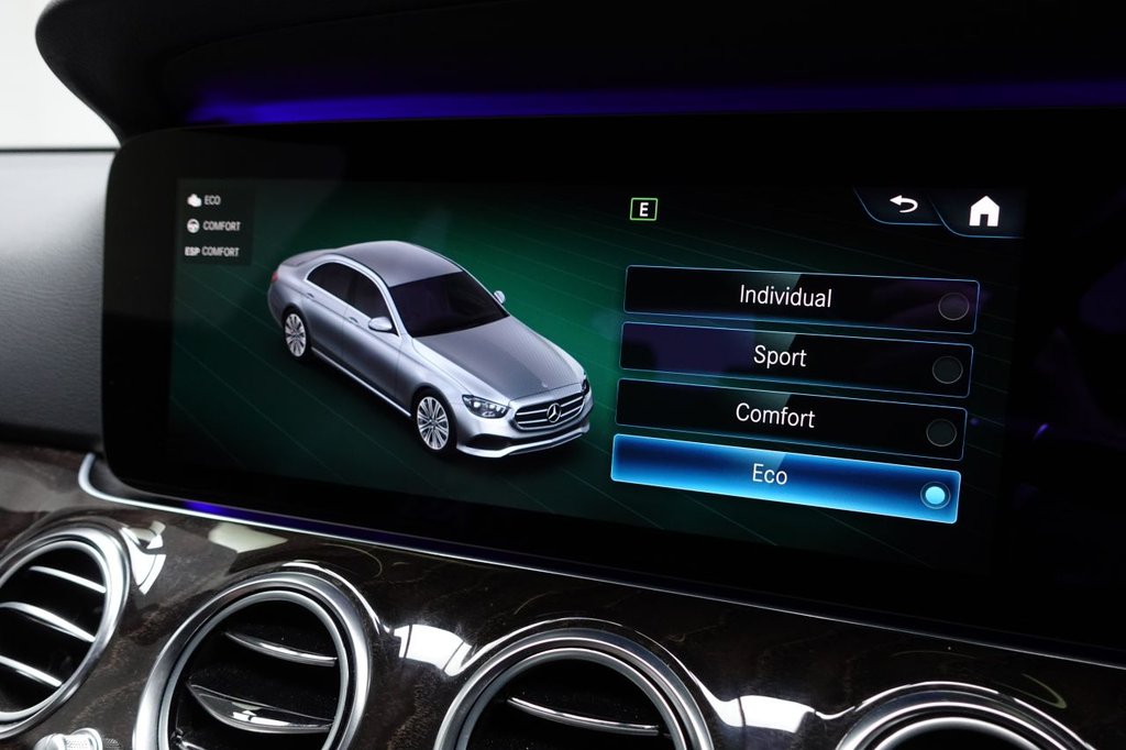 Used Mercedes-Benz E Class 2021 for sale - 76841427: Photo 40