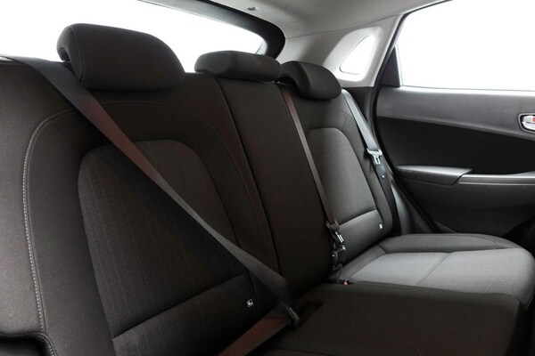 Used Hyundai KONA 2021 for sale - 76132261: Photo 18