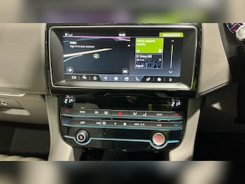 Used Jaguar F-Pace 2019 for sale - 77719817: Photo