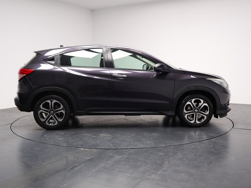 Used Honda HR-V 2018 for sale - 77092160: Photo 14