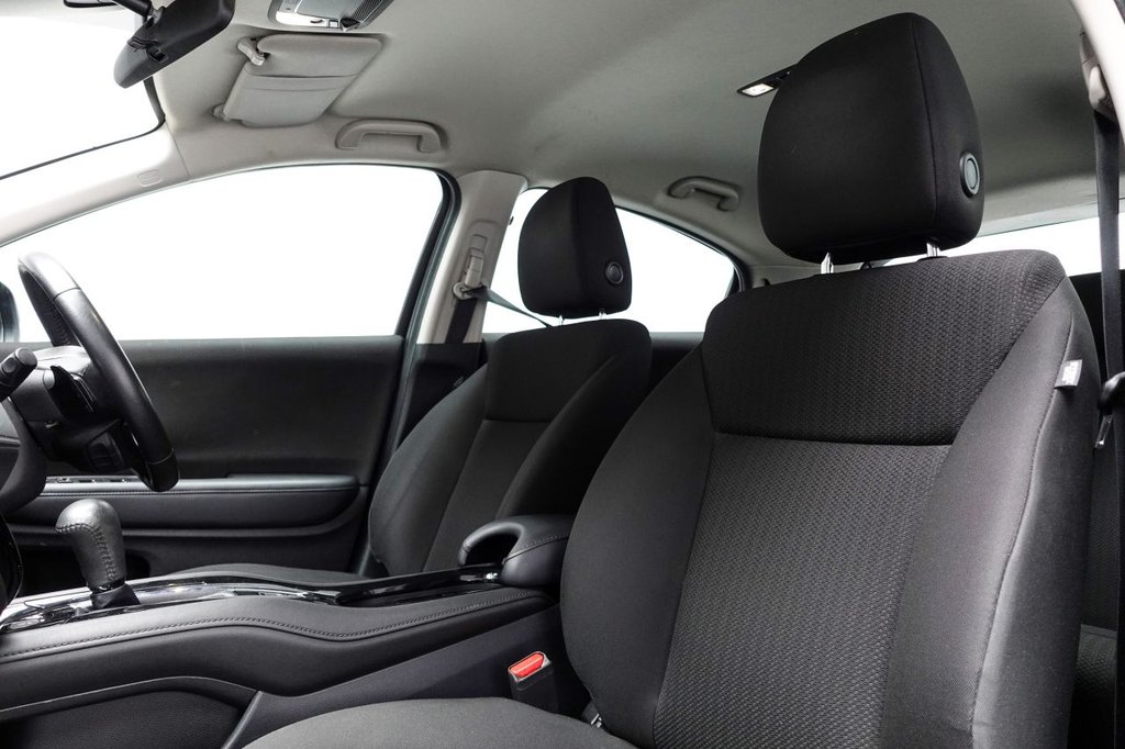 Used Honda HR-V 2018 for sale - 77092160: Photo 15