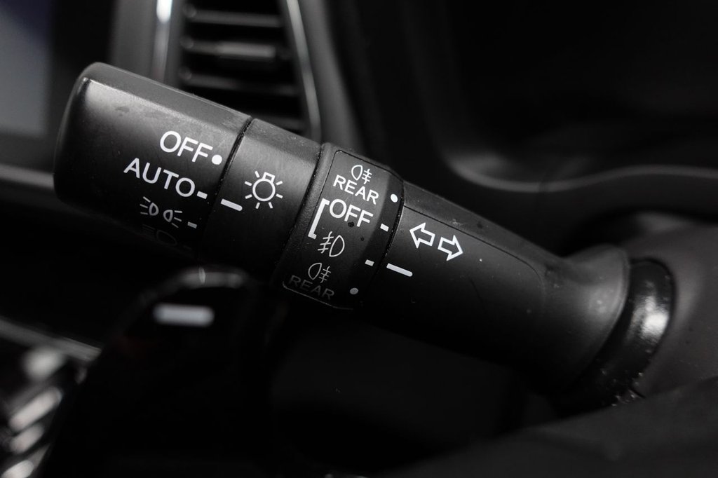 Used Honda HR-V 2018 for sale - 77092160: Photo 39