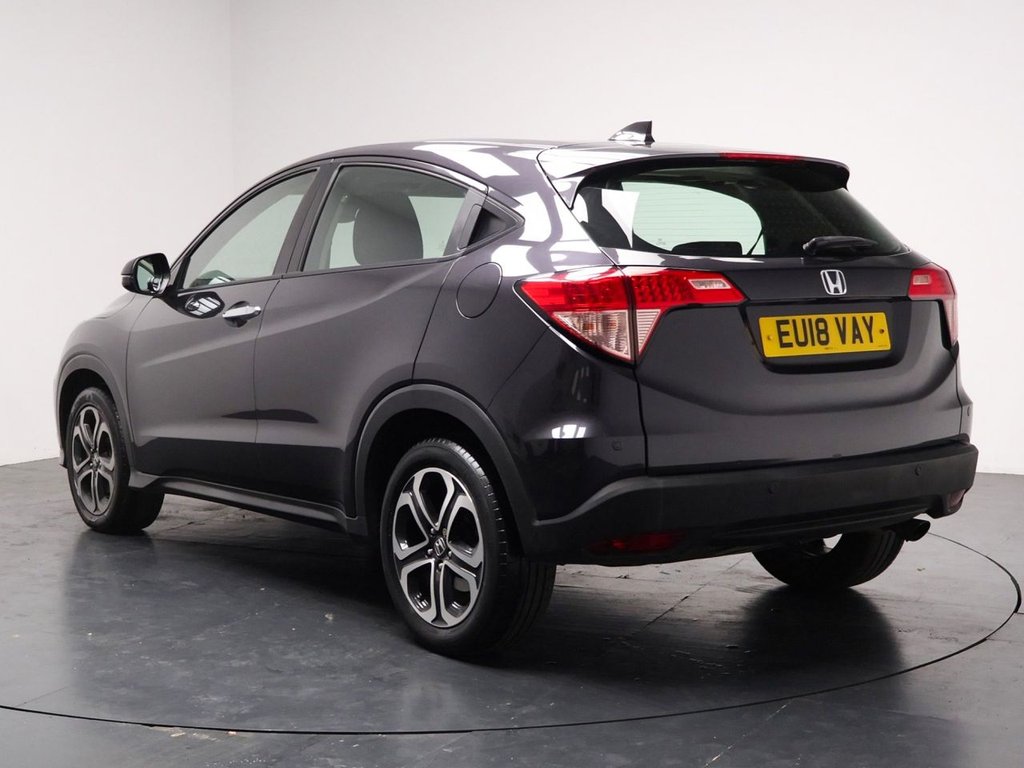 Used Honda HR-V 2018 for sale - 77092160: Photo 9