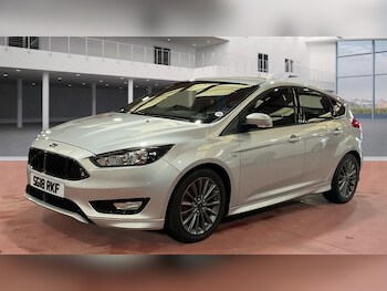 Used Ford Focus 2018 for sale - 77953035: Photo