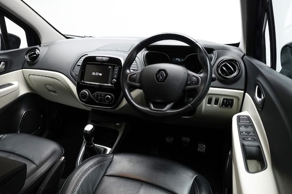 Used Renault Captur 2019 for sale - 76132259: Photo 19