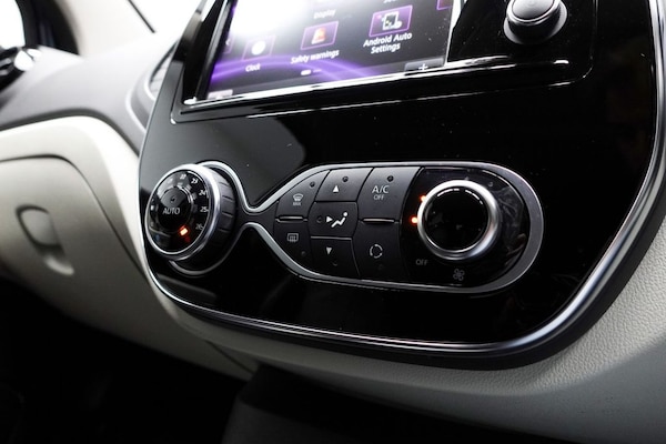 Used Renault Captur 2019 for sale - 76132259: Photo 39