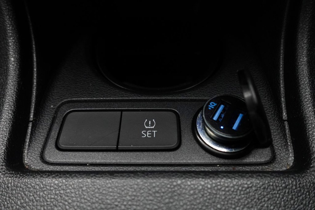 Used Volkswagen up! 2015 for sale - 75877184: Photo 32