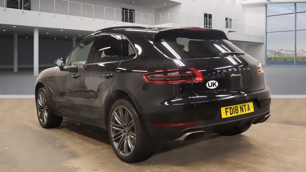 Used Porsche Macan 2018 for sale - 77452171: Photo 6