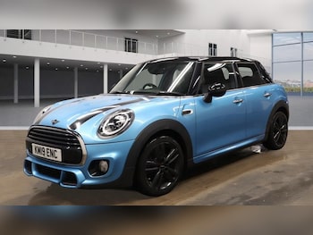 Used MINI Hatch 2019 for sale - 77089175: Photo