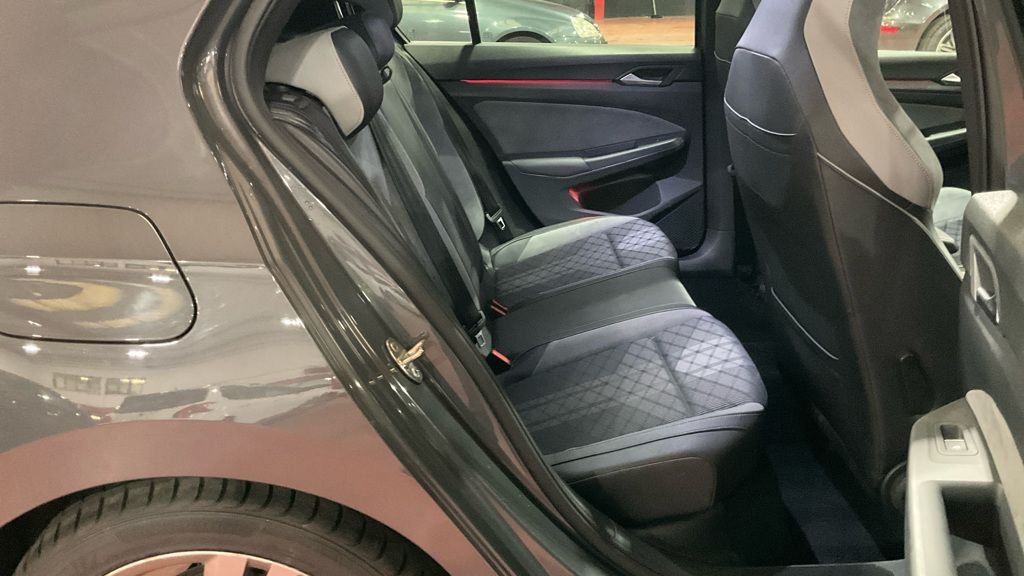 Used Volkswagen Golf 2021 for sale - 77835852: Photo 8