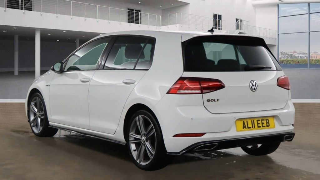 Used Volkswagen Golf 2019 for sale - 76570523: Photo 6