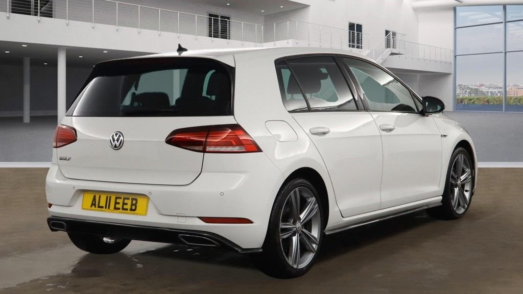 Used Volkswagen Golf 2019 for sale - 76570523: Photo 8