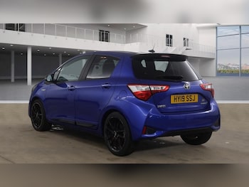 Used Toyota Yaris 2019 for sale - 77408160: Photo