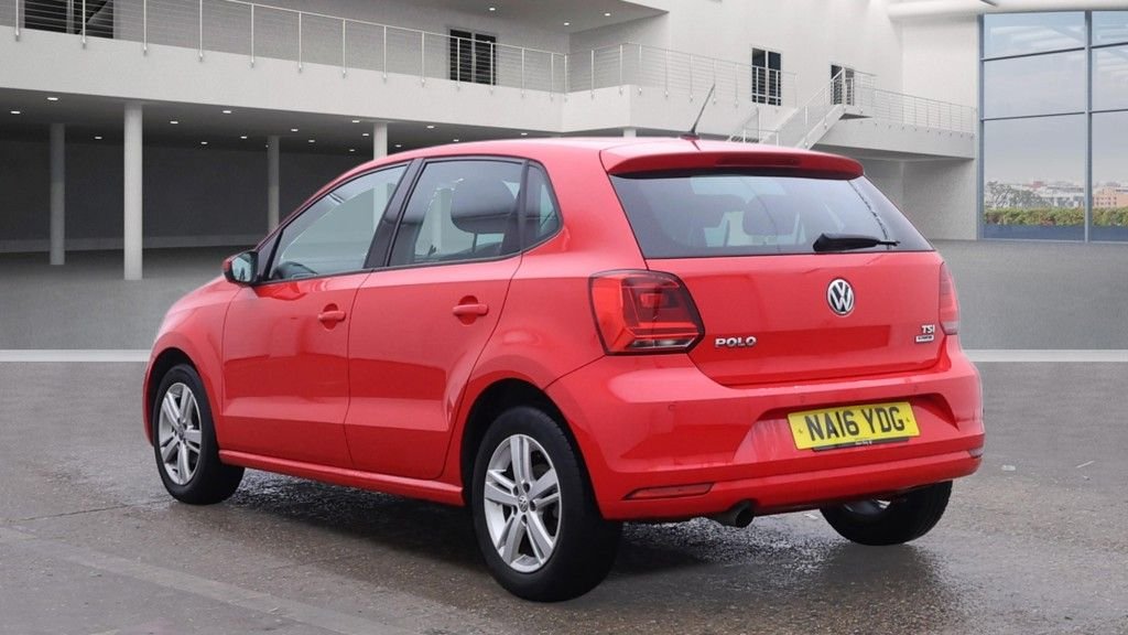 Used Volkswagen Polo 2016 for sale - 76950688: Photo 6