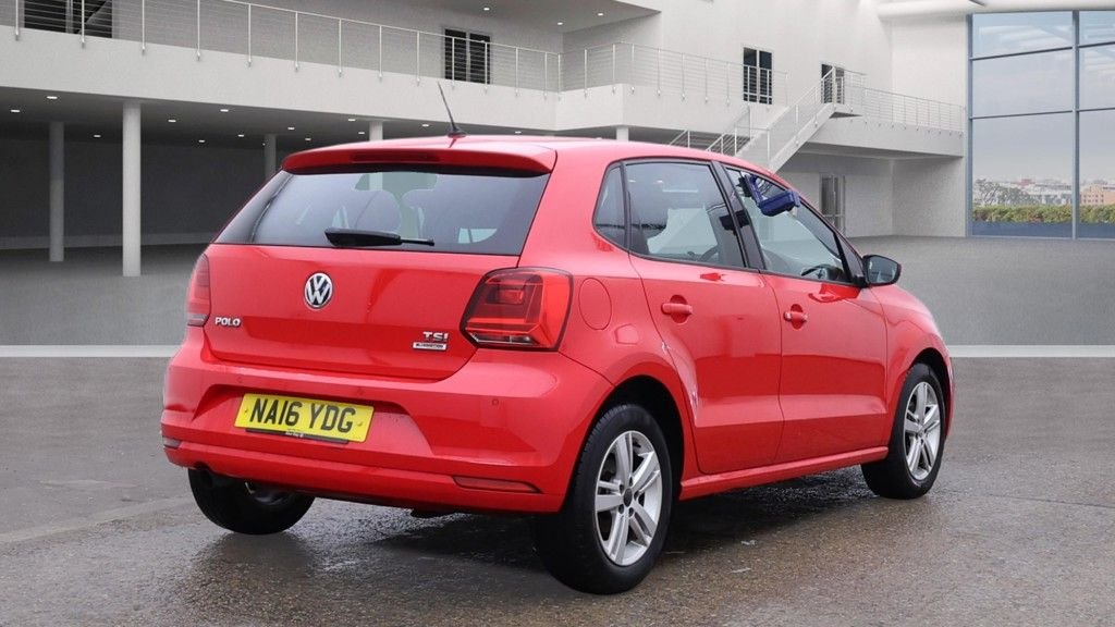 Used Volkswagen Polo 2016 for sale - 76950688: Photo 8