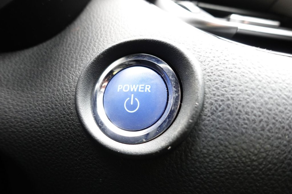 Used Toyota C-HR 2018 for sale - 77227328: Photo 41