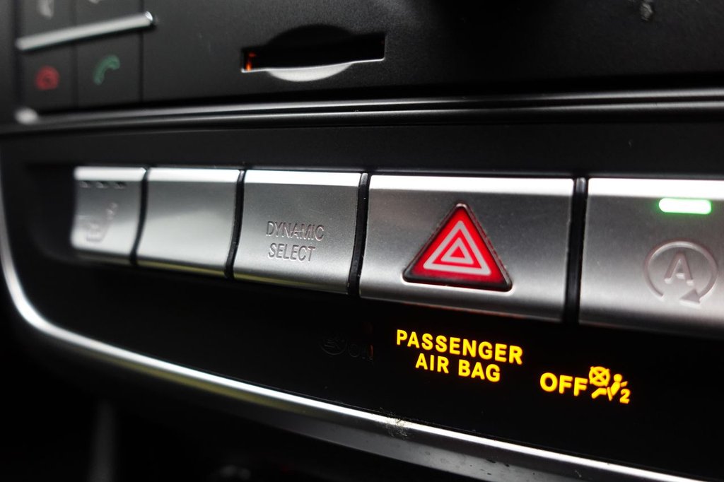 Used Mercedes-Benz GLA 2020 for sale - 77037853: Photo 30