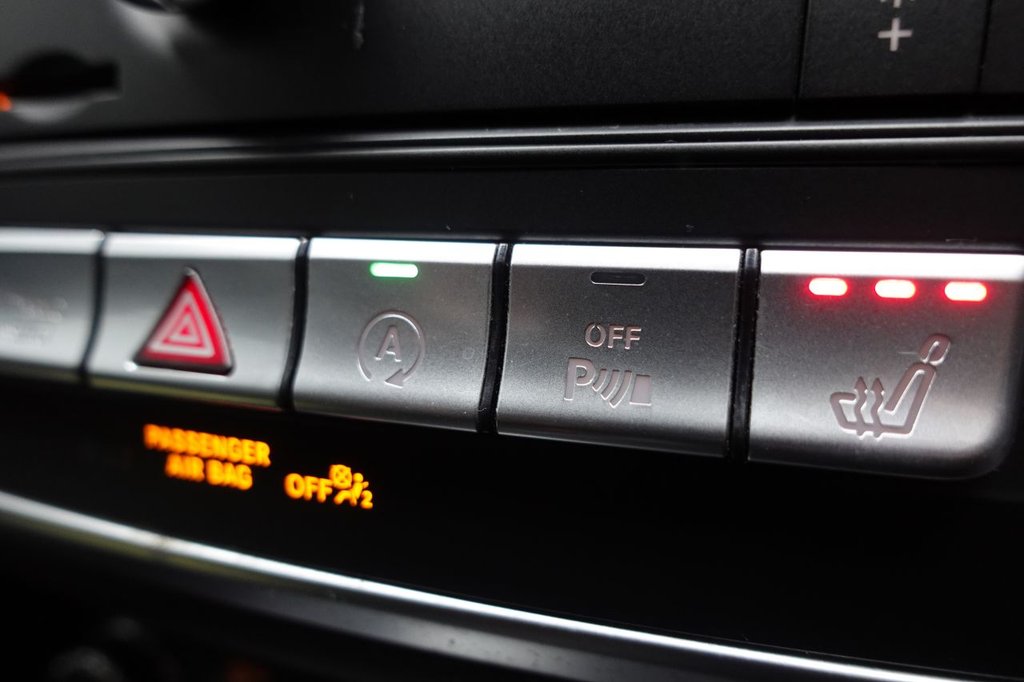 Used Mercedes-Benz GLA 2020 for sale - 77037853: Photo 32