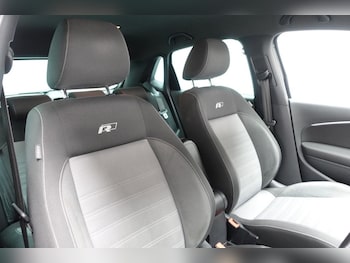 Used Volkswagen Polo 2016 for sale - 79584596: Photo