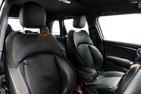 Used MINI Hatch 2020 for sale - 75573009: Photo 2