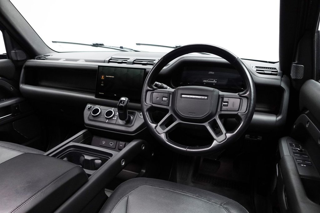 Used Land Rover Defender 110 2022 for sale - 76338525: Photo 29