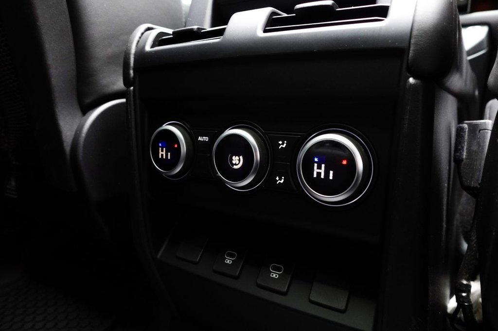 Used Land Rover Defender 110 2022 for sale - 76338525: Photo 43