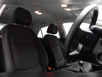 Used Kia Rio 2022 for sale - 76291525: Photo 2