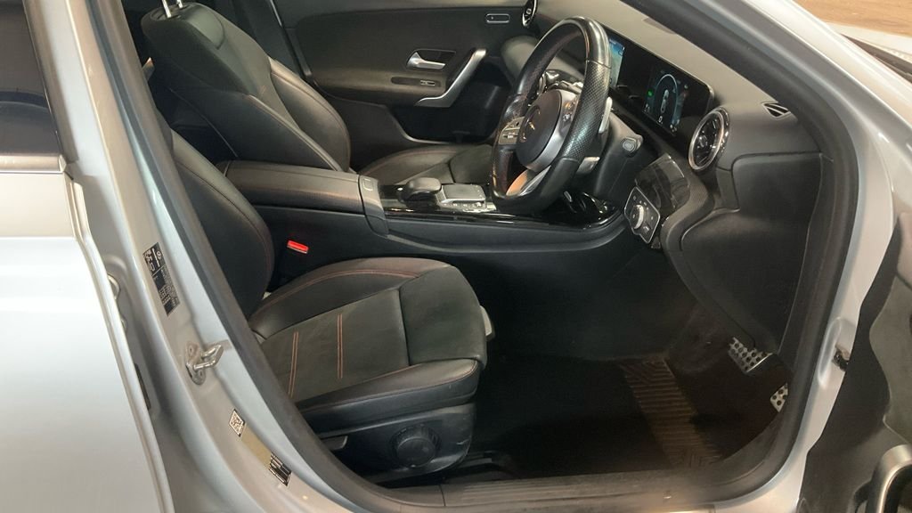 Used Mercedes-Benz A-Class 2021 for sale - 76333938: Photo 2