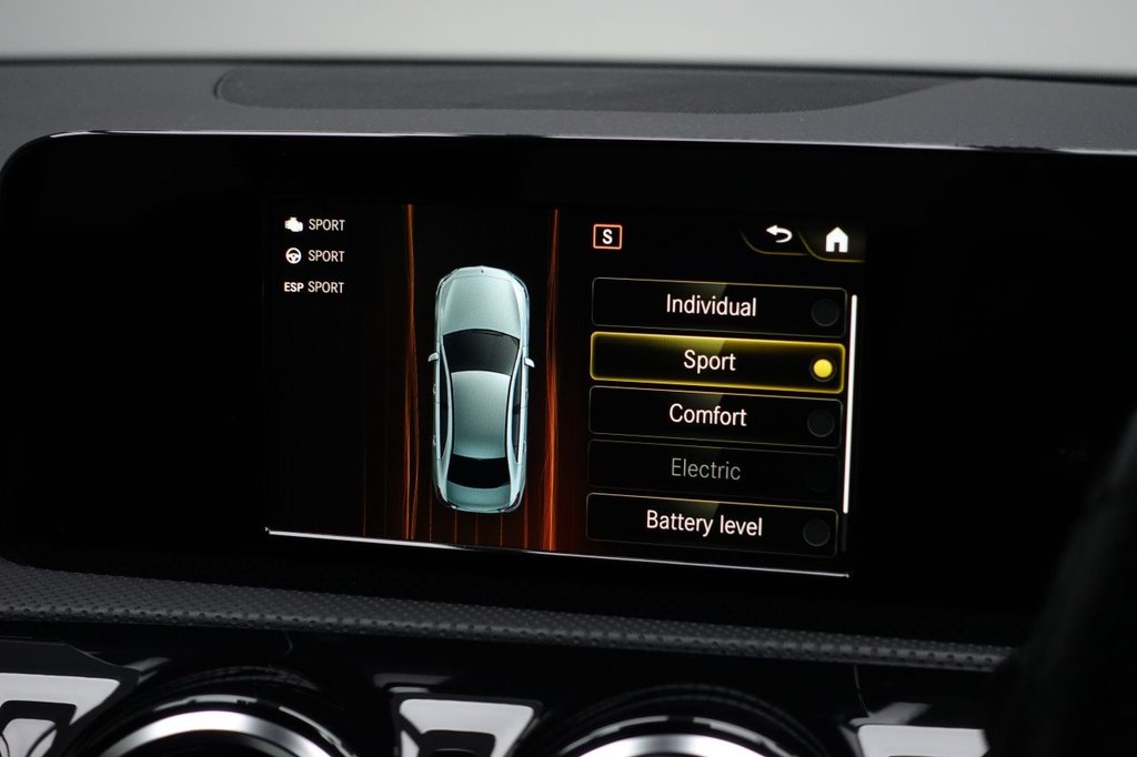 Used Mercedes-Benz A-Class 2021 for sale - 76333938: Photo 35