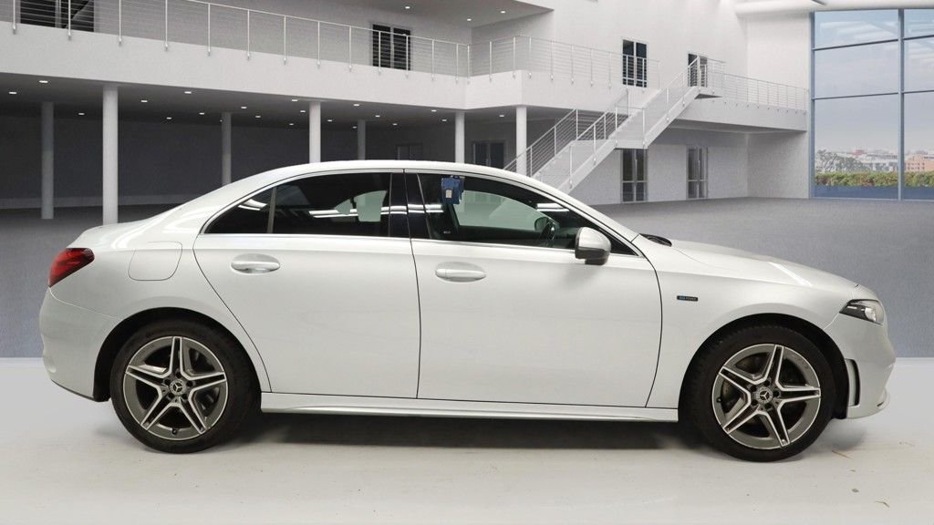 Used Mercedes-Benz A-Class 2021 for sale - 76333938: Photo 9