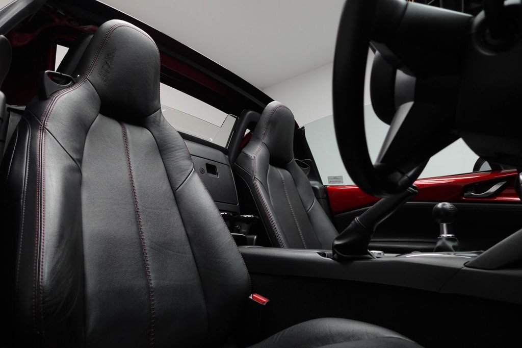 Used Mazda MX-5 RF 2017 for sale - 76698130: Photo 2