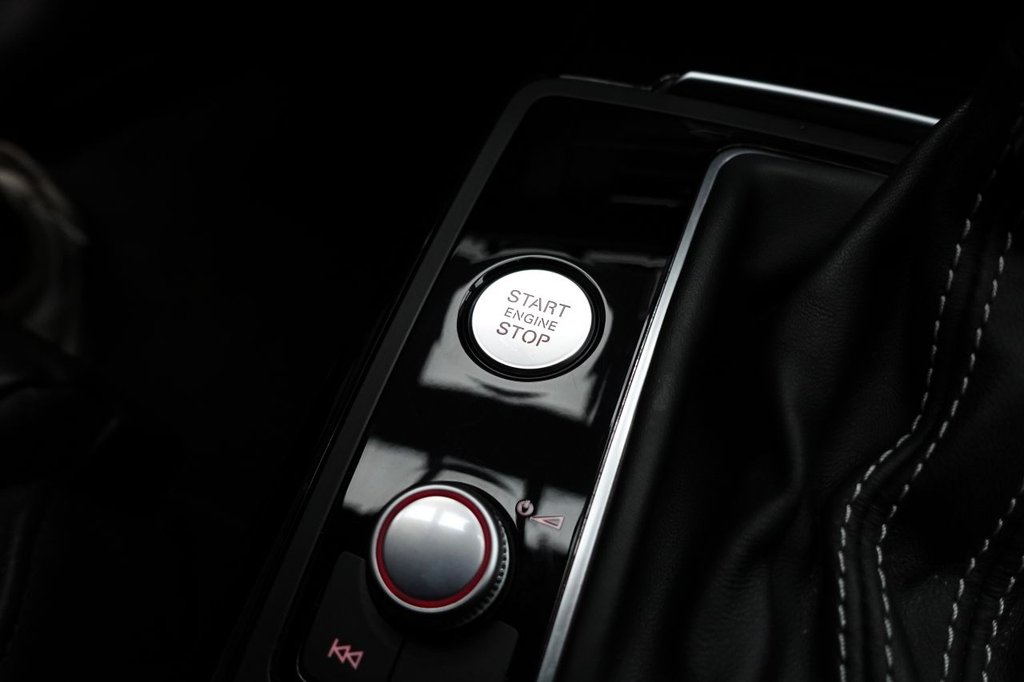 Used Audi A6 Saloon 2017 for sale - 76768443: Photo 44