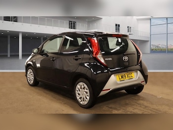 Used Toyota AYGO 2019 for sale - 77821227: Photo