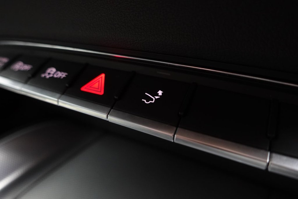 Used Audi TT 2017 for sale - 76642355: Photo 45