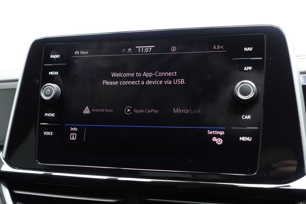 Used Volkswagen T-Roc 2022 for sale - 77037831: Photo 29